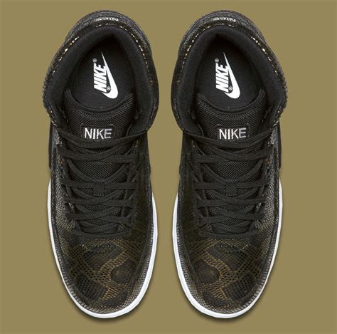 nike air python kopen|nike air python black gold.